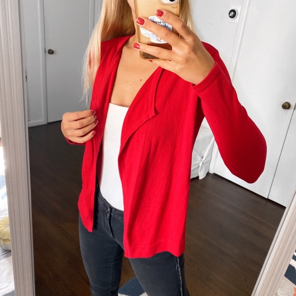 β₯οΈ FRENCH COLLECTION RED KNIT CARDIGAN SWEATER! - Picture 2 of 7